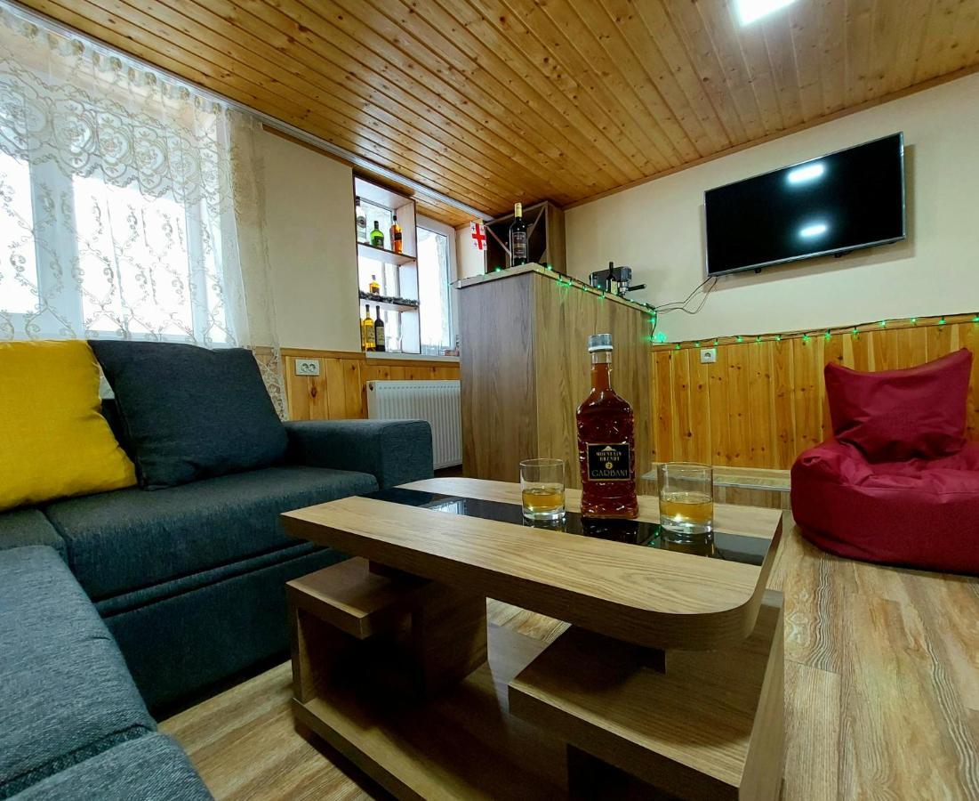 Cozy Hotel Kazbegi Exterior photo